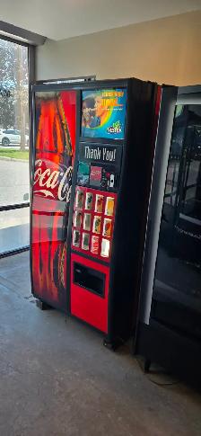 Drink Vending Machine - Photo 3