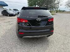 Hyundai Santa Fe - Photo 2