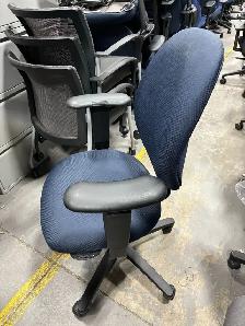 ErgoCentric GeoCentric Mid Back Multi-Tilt Series! - Photo 2