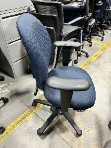 ErgoCentric GeoCentric Mid Back Multi-Tilt Series! - Photo 3