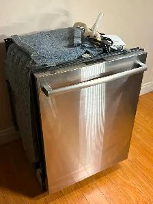 Bosch 800 Series Stainless Steel Dishwasher – SHX7PT55UC