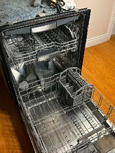 Bosch 800 Series Stainless Steel Dishwasher – SHX7PT55UC - Photo 5