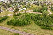 Fully serviced lot 5 in Alix – Ready for your dream home! - Photo 9