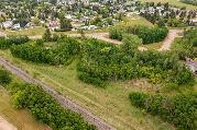 Fully serviced lot 5 in Alix – Ready for your dream home! - Photo 10