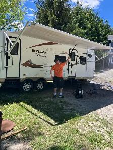 32 ft Forest river Rockwood camper trailer