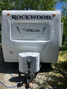 32 ft Forest river Rockwood camper trailer - Photo 5