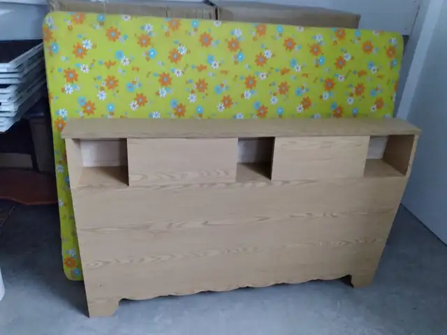 Queen bed with boxspring only. Headboard and metal frame include