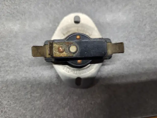1 PROTECTION THERMIQUE THERMOSTAT NEUF NEW 3 TERMINAL LS3-210