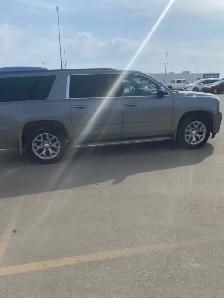 2019 GMC Yukon XL - Photo 2