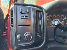 2014 GMC Sierra 1500 4WD Crew Cab Short Box - Photo 18