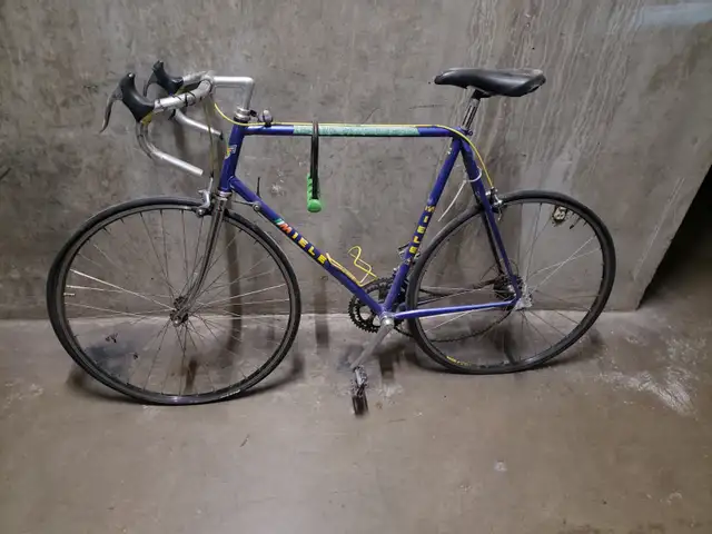 HELP ME FIX MY BIKE