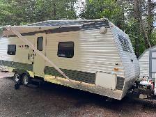TOY HAULER