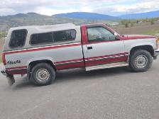 1990 Chevy Silverado - Photo 2