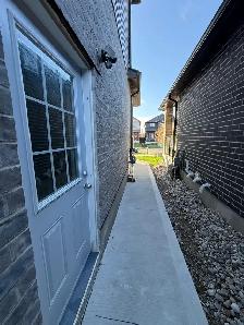 Brand New Luxury Basement Apartment for Rent – Available Now - Photo 10