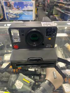 Polaroid One Step I Type Camera @ Cashopolis!!