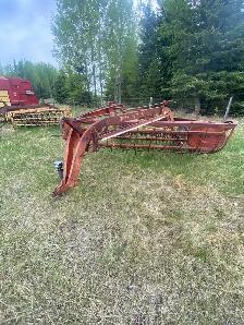 Hay rake side delivery