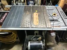 SELLING MY CRAFTSMAN 10' TABLE SAW AND ROUTER COMBOAS PICTURED