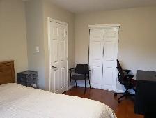 Large Room for Rent in Mississauga
