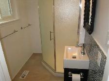 Large Room for Rent in Mississauga - Photo 4