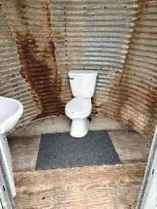 Bathroom Bin - Photo 3