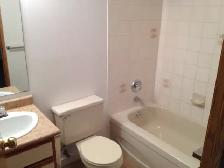 1-bedroom Apartment for Rent in East Van (Victoria & Kingsway) - Photo 5