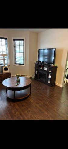 HOUSE( UPPER LEVEL )  FOR RENT KENMOUNT TERRACE AVL. JULY1 - Photo 2