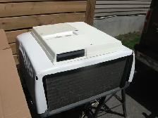 RV AIR CONDITIONER - Photo 2