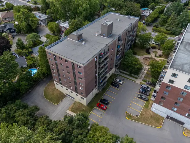 4 1/2 À LOUER LAVAL - BLOC BÉTON, BORD DE L'EAU, TOUT INCLUS