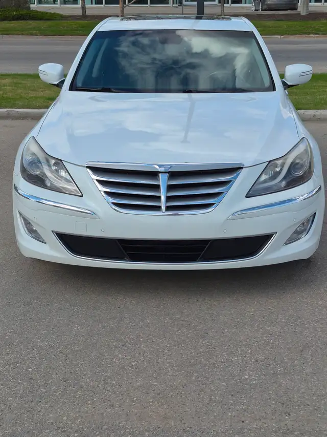 2012 genesis 5.0 R spec
