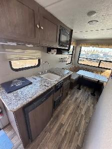 2019 Keystone Hideout 177LHS - Great lightweight couple Unit! - Photo 5