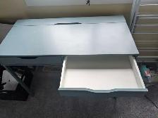 Free Desk - Photo 2