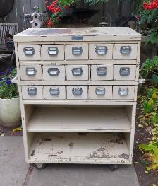 PAST and PRESENT ANTIQUES - FARM HOUSE COUNTRY CABIN FURNITURE - Photo 8