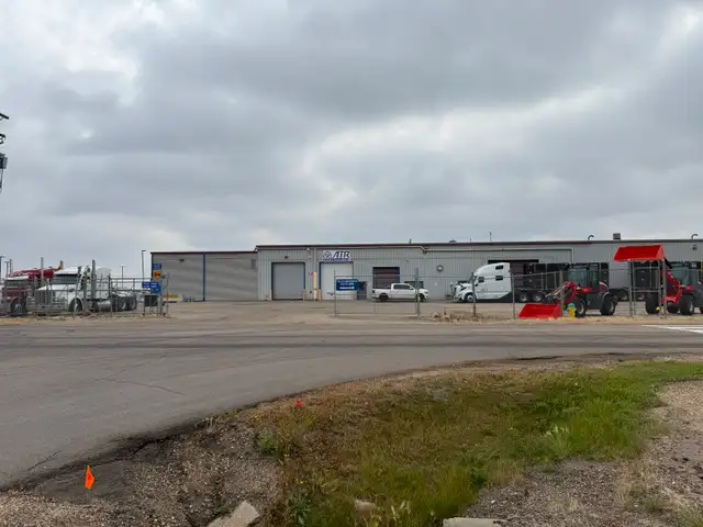 HEAVY EQUIPMENT SHOP FOR RENT – SHORT OR LONG TERMCVIP Approved