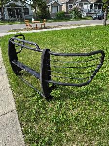 Truck grill ram bar metal bumper