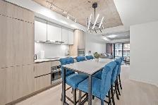 2 Bed 2 Wash Condo For Rent In Toronto - Photo 2