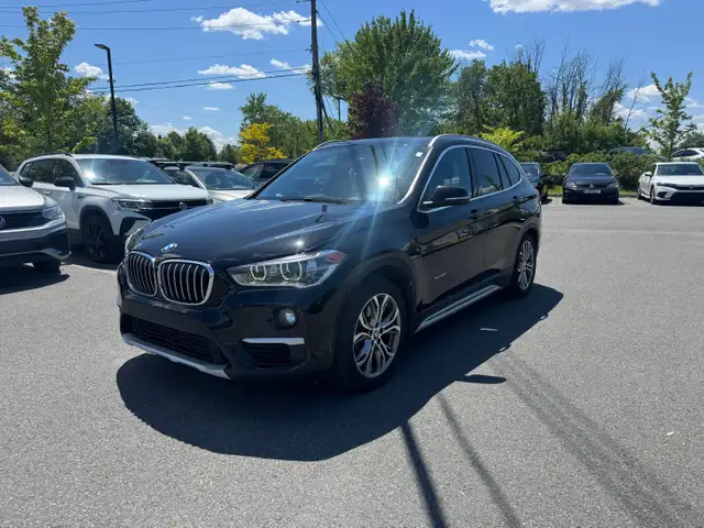 2016 BMW X1 xDrive28i | Toit pano | Premium Essentiel Clean Carf