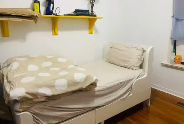 Room for rent Dufferin and Bloor