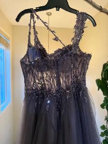 Formal Evening Dress (Never worn) - Photo 4