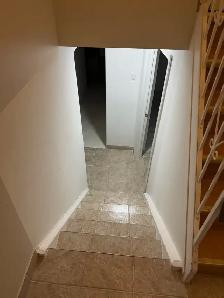 One Bedroom basement - Photo 2