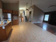 Bright & Spacious 2-Bedroom Main Floor Suite in Matt Berry - Photo 2