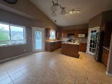 Bright & Spacious 2-Bedroom Main Floor Suite in Matt Berry - Photo 6