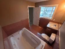 Bright & Spacious 2-Bedroom Main Floor Suite in Matt Berry - Photo 10