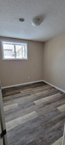 Spacious Duplex for rent in Deer Valley Leduc! - Photo 9