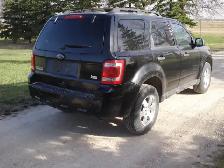 2012 Ford Escape XLT AWD with safety - Photo 2