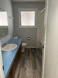 Near Nicholas Shera School UoL 3 bedrooms House Utility Included - Photo 2