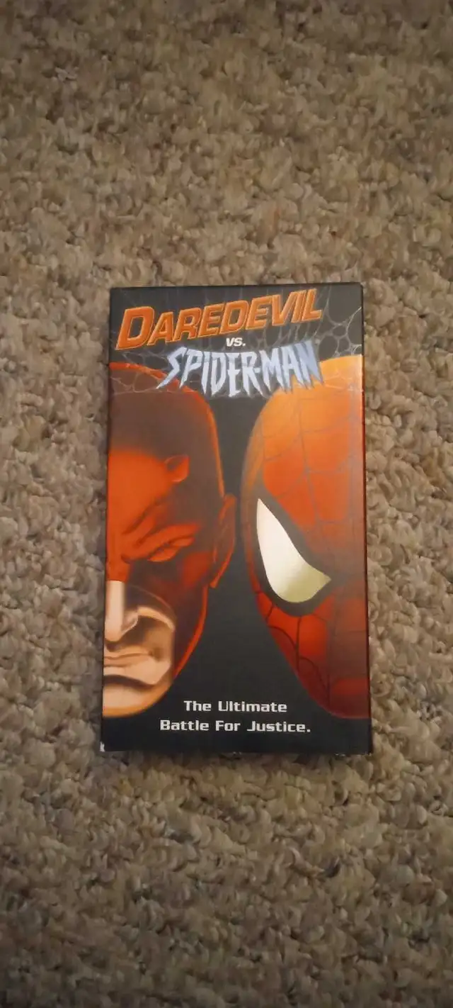 2003 Daredevil vs Spiderman VHS (Rare)