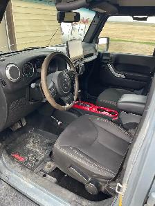 Jeep Wrangler - Photo 5