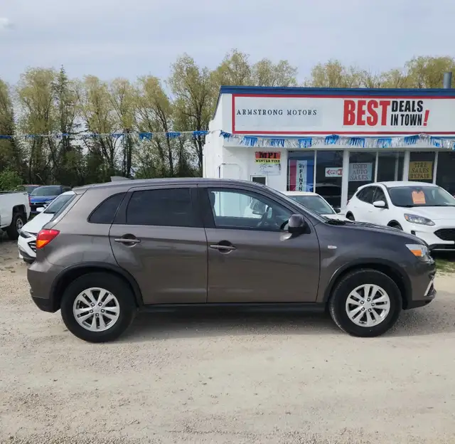 2019 Mitsubishi RVR SE All Wheel Drive