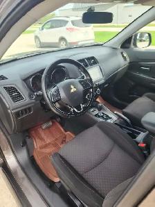 2019 Mitsubishi RVR SE All Wheel Drive - Photo 5