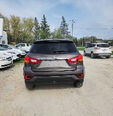 2019 Mitsubishi RVR SE All Wheel Drive - Photo 9